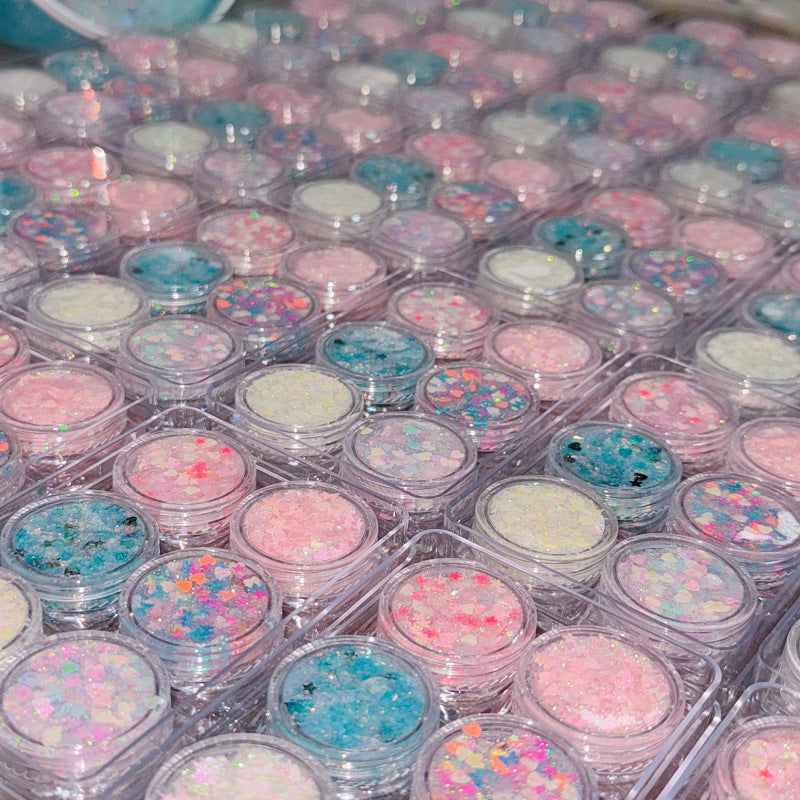 Hair Glitter Gel
Add sparkle to your hair with vibrant, easy-to-apply glitter for dazzling, standout styles!